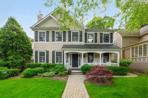 505 Maple Ave, Wilmette, IL 60091 photo 1