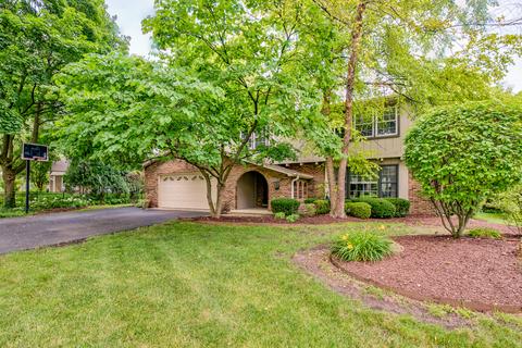 2 S461 Seneca Dr, Wheaton, IL 60189 photo 1
