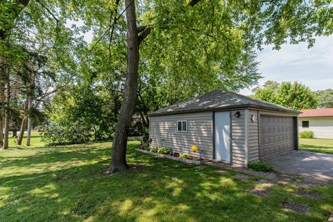 663 Columbia Ave, Elgin, IL 60120 photo 10