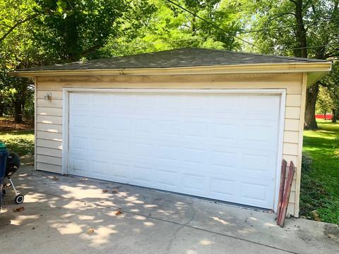 21140 Maple St, Matteson, IL 60443 photo 2