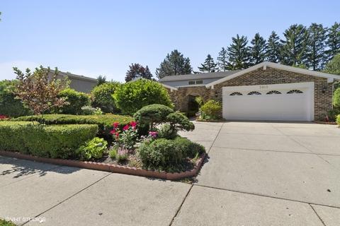 3913 Michael Ln, Glenview, IL 60025 photo 4