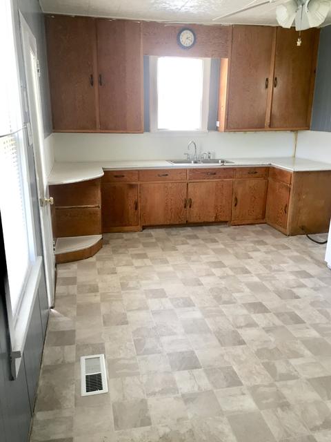 1828 11th St, Peru, IL 61354 photo 7