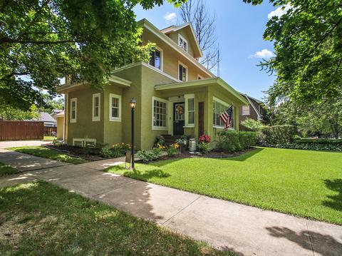 904 S Evergreen Ave, Kankakee, IL 60901 photo 2