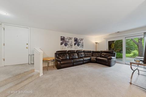 1093 Creekside Ct #1A, Wheeling, IL 60090 photo 8
