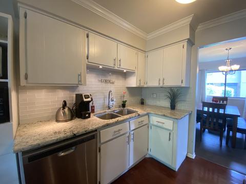 1247 Croydon Ct, Wheaton, IL 60189 photo 7