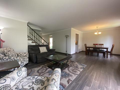 1247 Croydon Ct, Wheaton, IL 60189 photo 10