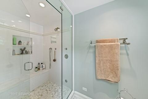 754 Normandy Ln, Glenview, IL 60025 photo 30