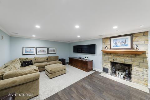 754 Normandy Ln, Glenview, IL 60025 photo 44