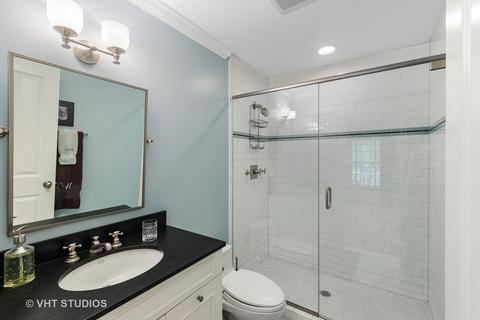 754 Normandy Ln, Glenview, IL 60025 photo 42
