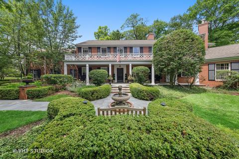 754 Normandy Ln, Glenview, IL 60025 photo 1