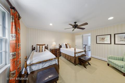 754 Normandy Ln, Glenview, IL 60025 photo 37