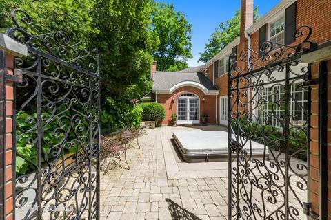 754 Normandy Ln, Glenview, IL 60025 photo 53