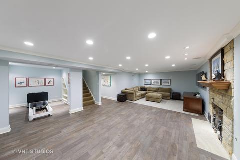 754 Normandy Ln, Glenview, IL 60025 photo 43