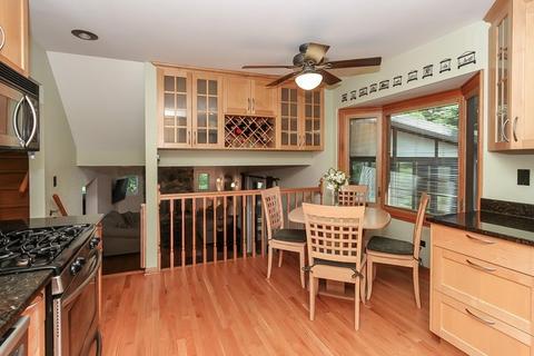 415 Church Ct, Bartlett, IL 60103 photo 7