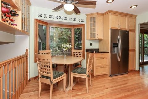 415 Church Ct, Bartlett, IL 60103 photo 9