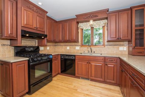 6601 Chickaloon Dr, Mchenry, IL 60050 photo 2
