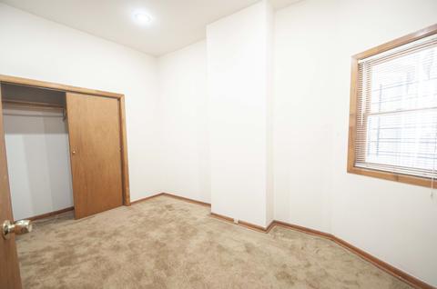 611 E 50th Pl, Chicago, IL 60615 photo 18