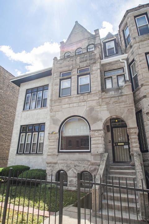 611 E 50th Pl, Chicago, IL 60615 photo 1
