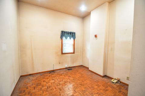 611 E 50th Pl, Chicago, IL 60615 photo 8