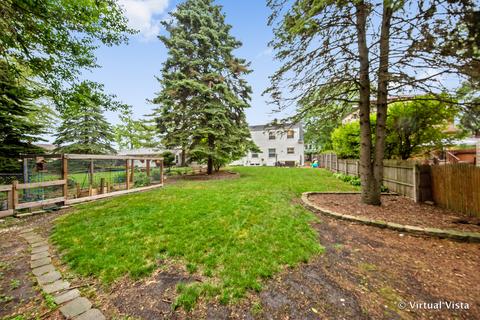 122 E Crescent Ave, Elmhurst, IL 60126 photo 25