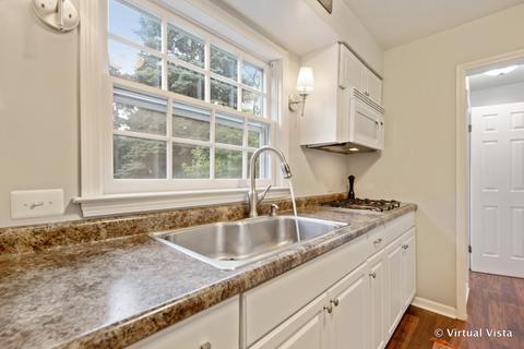 122 E Crescent Ave, Elmhurst, IL 60126 photo 11