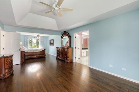 1600 Far Hills Dr, Bartlett, IL 60103 photo 25