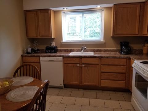 1354 E Washington St #101, Des Plaines, IL 60016 photo 7