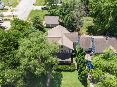 411 Elm St, Le Roy, IL 61752 photo 6