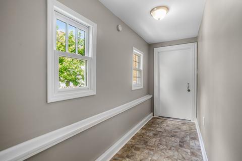 272 Beach St, Aurora, IL 60505 photo 3