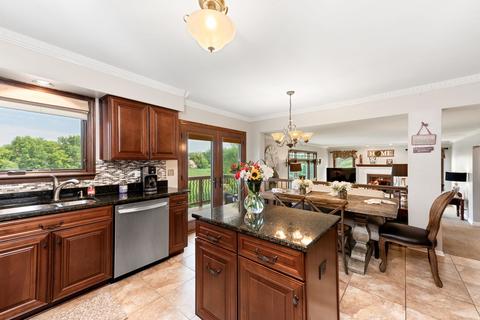 440 Flora Dr, Algonquin, IL 60102 photo 20