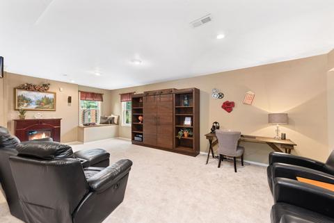 440 Flora Dr, Algonquin, IL 60102 photo 40