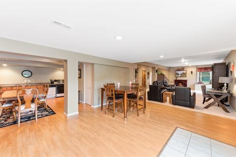 440 Flora Dr, Algonquin, IL 60102 photo 42