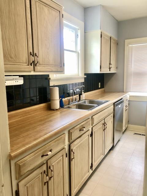 643 Chambers St, Ottawa, IL 61350 photo 3