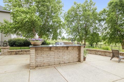 6 Emerald Crest Ct, Bloomington, IL 61705 photo 6