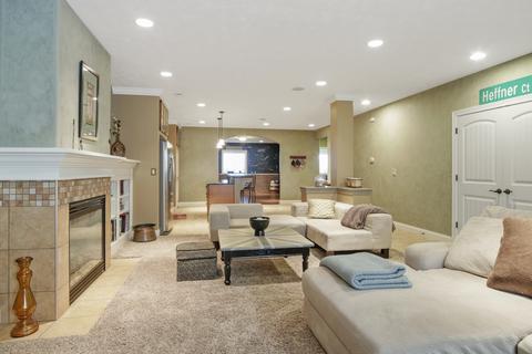 6 Emerald Crest Ct, Bloomington, IL 61705 photo 48