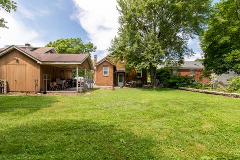 418 N Main St, Normal, IL 61761 photo 4