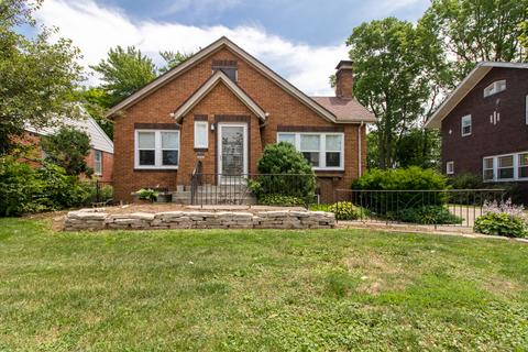 418 N Main St, Normal, IL 61761 photo 1
