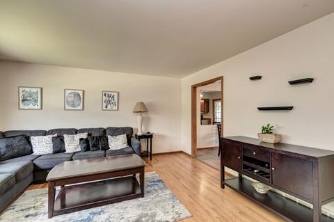 109 S Mill Rd, Addison, IL 60101 photo 6