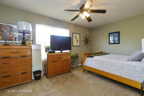 1130 E 46th St, Chicago, IL 60653 photo 13