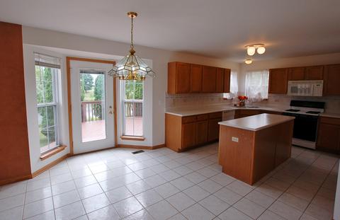 2114 Wesmere Lakes Dr, Plainfield, IL 60586 photo 10