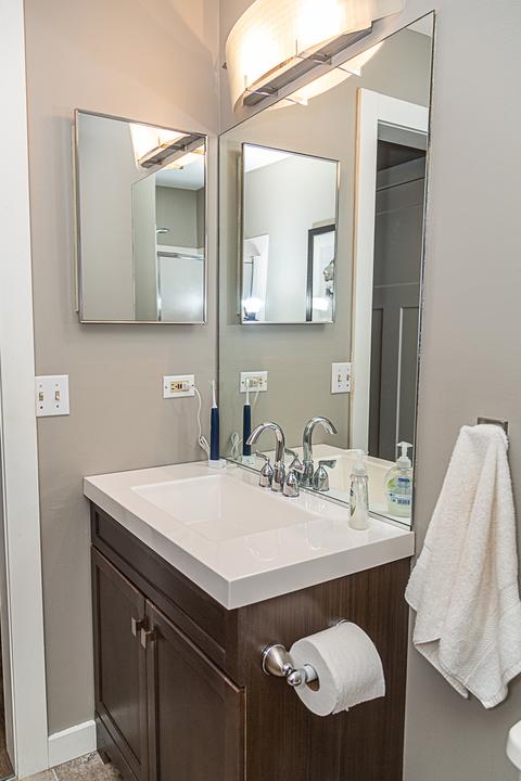 690 Thorntree Ct #C2, Bartlett, IL 60103 photo 20