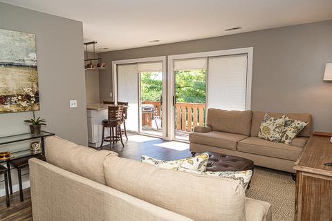 690 Thorntree Ct #C2, Bartlett, IL 60103 photo 3