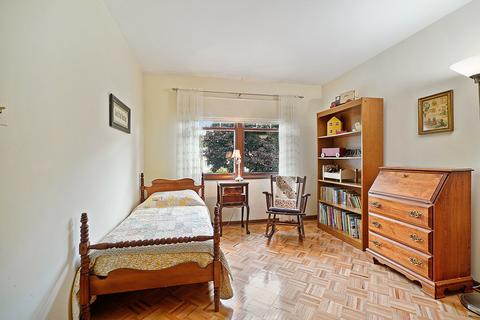 1504 Wilson Ave, Wheaton, IL 60189 photo 8