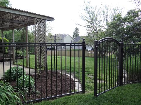 125 Westhampton Ct, Aurora, IL 60504 photo 2