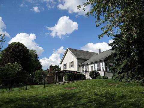 125 Westhampton Ct, Aurora, IL 60504 photo 3