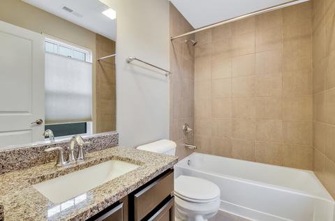 504 Lexington Ln, Rolling Meadows, IL 60008 photo 13