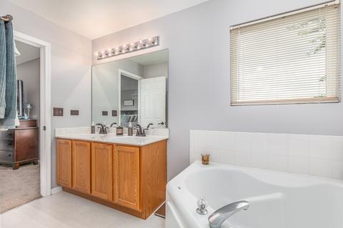 1715 Hidden Oaks Ct, Plainfield, IL 60586 photo 29