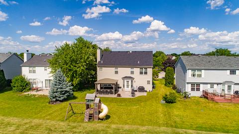 1715 Hidden Oaks Ct, Plainfield, IL 60586 photo 3