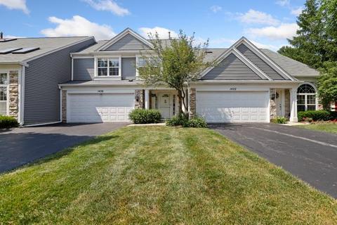 1426 Diamond Dr, Hoffman Estates, IL 60192 photo 1