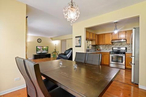 1426 Diamond Dr, Hoffman Estates, IL 60192 photo 8